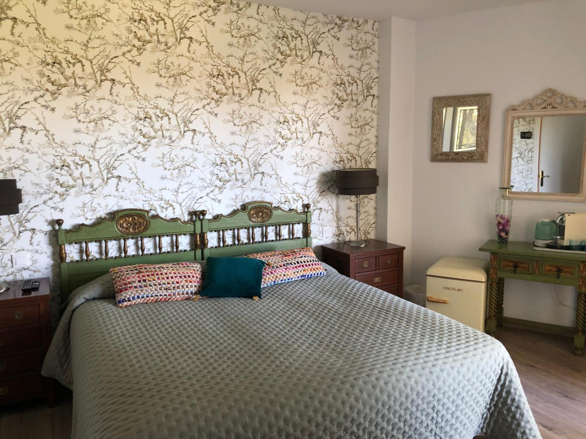 Habitacion Deluxe Con Bano Privado En Atalaya Apartagolf, Estepona Exterior foto
